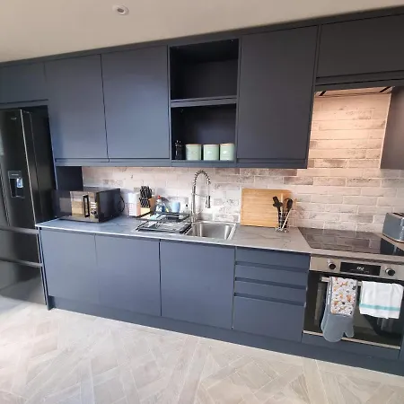 Rudgleigh By Cliftonvalley Holiday home Bristol