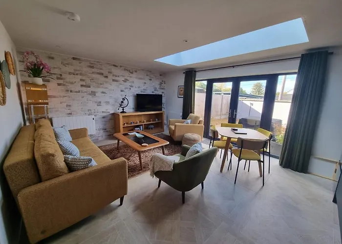 Rudgleigh By Cliftonvalley * Bristol