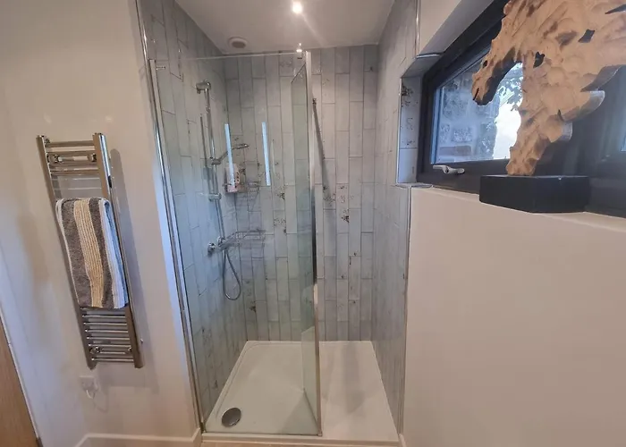 Rudgleigh By Cliftonvalley Holiday home *